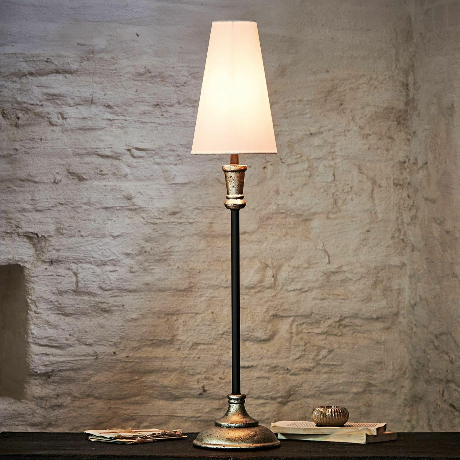 LOBERON Tischlampe 2er Set Obsonville, schlanke, hohe Form, klassischer Tütenschirm, Tischleuchte, Wohn-Accessoire, Mangoholz, Eisen, Baumwolle, silber/schwarz/creme | schlanke, hohe Form, klassischer Tütenschirm, Tischleuchte, Wohn-Accessoire, Mangoholz,