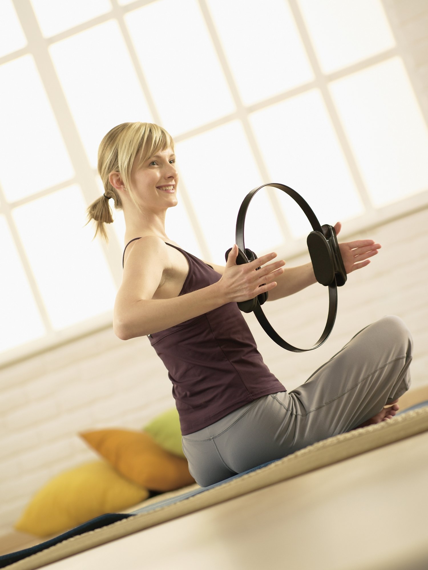 Amazon.co.jp: STOTT PILATES Fitness Circle Lite Power Pack