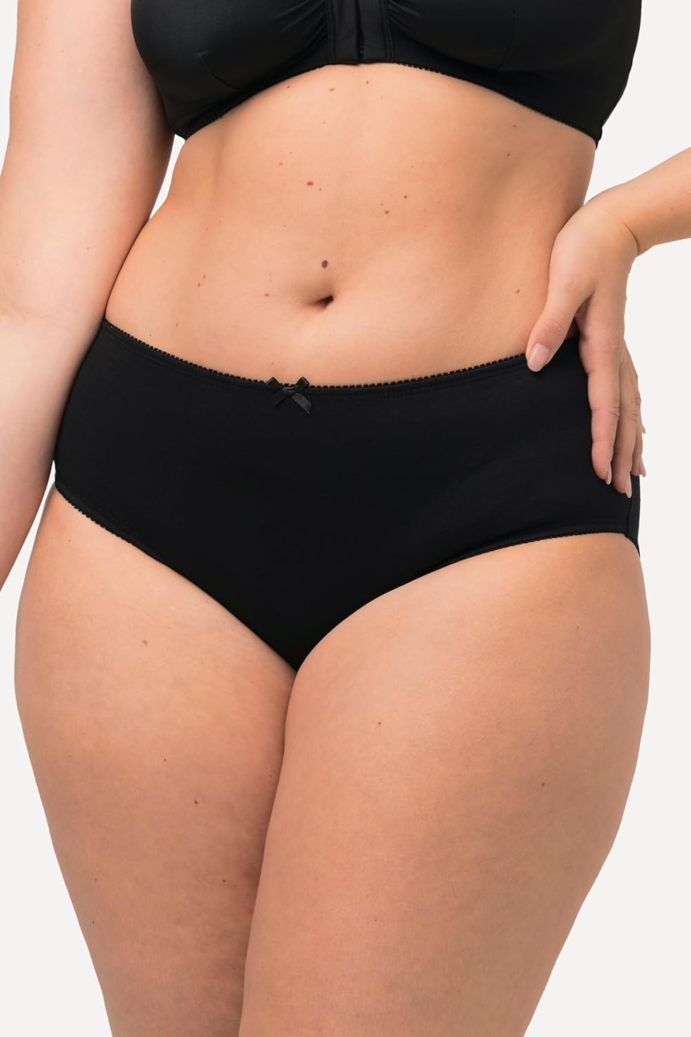 Xitoylik ayol jinsiy porno haqida yiglaydi Jinsiy aloqadan keyin xotinini yalagan erkak videosi