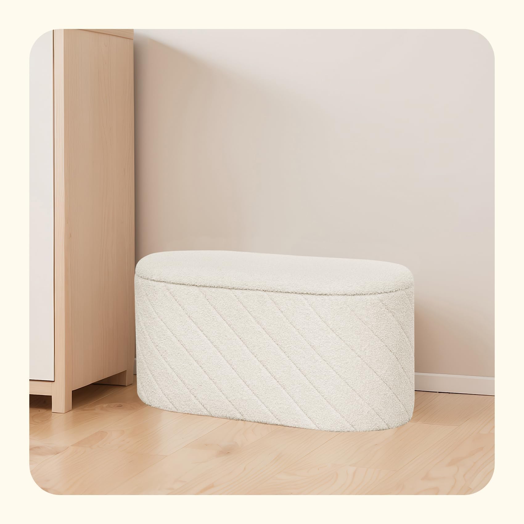 PINPLUS Sitzbank mit Stauraum, Ovale Polsterbank, Klappbarer Fußhocker, Bettbank aus Boucle Stoff, für Schlafzimmer, Wohnzimmer, Weiß, 76x38x38 cm