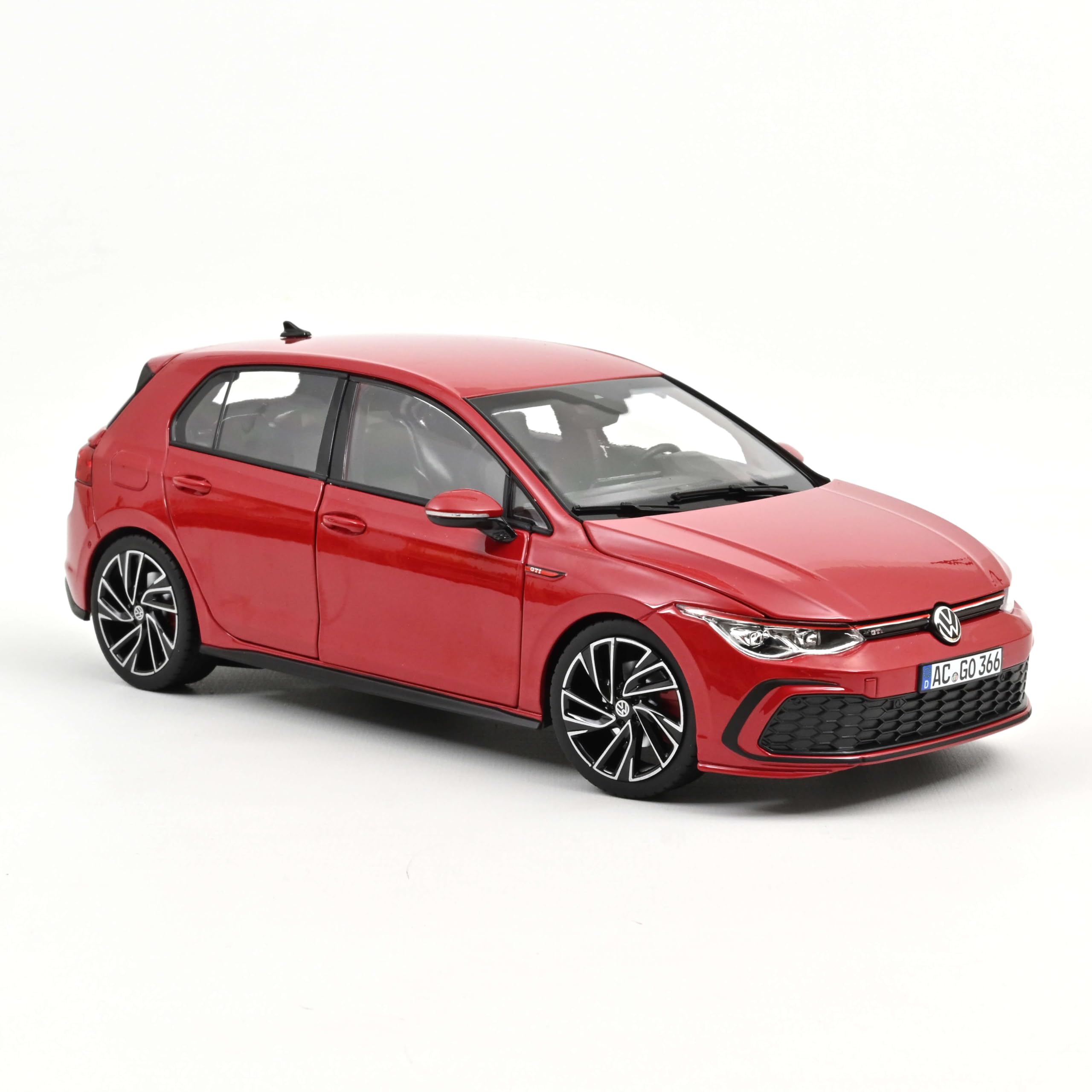 1:18 Norev VW Golf 8 VIII GTI 2021 Tornado Red