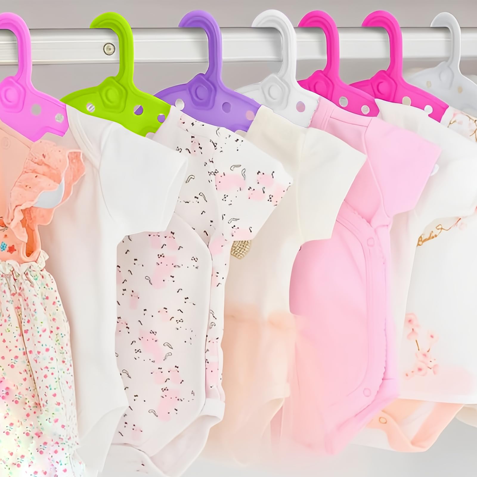 20 Piezas Perchas Infantiles,Perchas Bebe Perchas Ropa Bebe Perchas Niños Plastico Perchas Bebe Recien Nacido Perchero Infantil Antideslizantes,Ahorran Espacio,Antideslizantes,Apilable 12.8cm