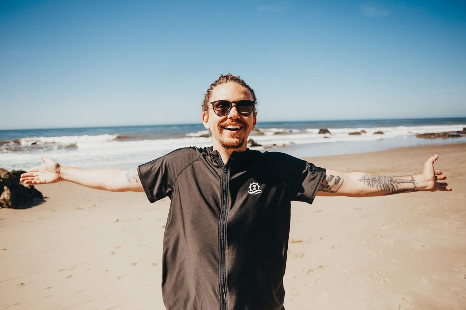 SwimZip Men's Short Sleeve Zipper Rash Guard Swim Shirt w/UPF 50 Sun Protection - Image 2