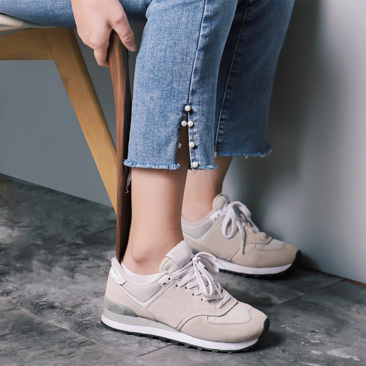 Buty do stóp Małe buty dziecięce Małe buty z litego drewna do domu Przenośny chodzik z krótkim rękawem Mały but do domu Długi róg Rękojeść dla osób