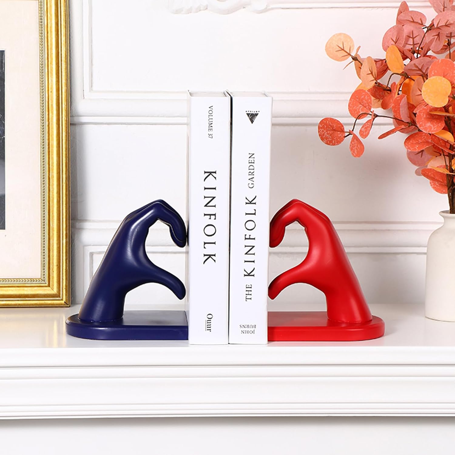 Heart Shaped Statue Resin Art Sculpture Home Decor Modern Bookends,Bookshelf Decorative Figurine,Gifts for Loved Ones and Friends,A2