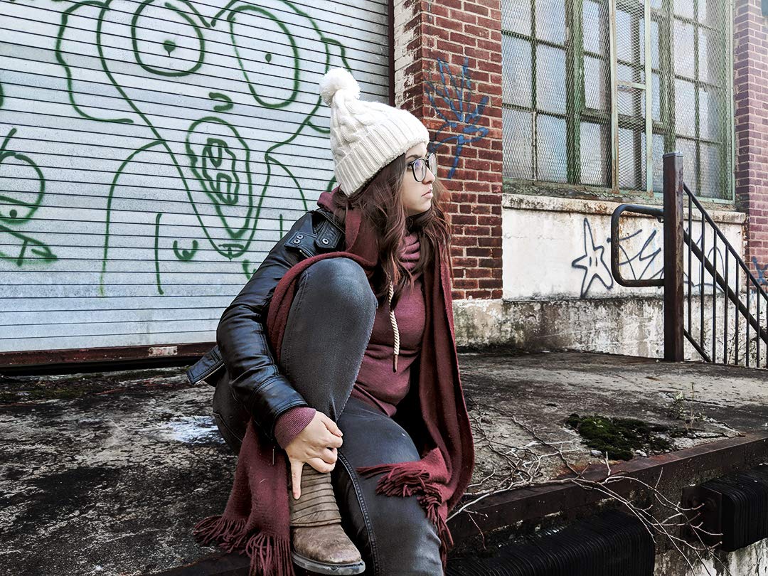 Fear0 Gorro de lana de felpa extremadamente cálida con aislamiento, color blanco y negro, con pompón, gorro de invierno para mujer y niña