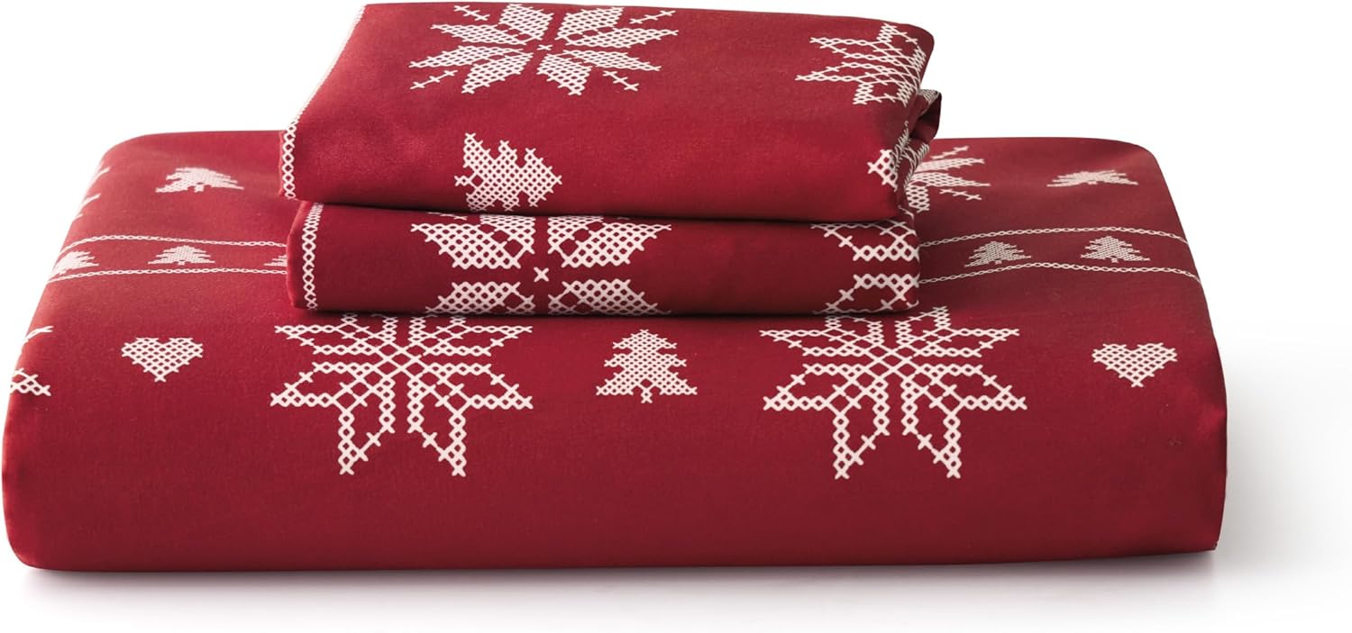 Bedsure Christmas Duvet Cover Queen - Holiday Bedding Collection Featuring a Christmas Snowflakes Pattern, Includes 1 Duvet Cover and 2 Pillow Shams (Queen, Snowflake) - Image 9