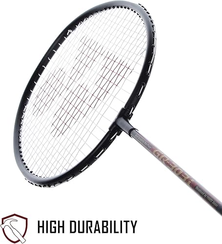 Miniatura 4 de Yonex Raqueta de bádminton GR 303i  con cubierta completa  Color negro  Tamaño estándar  Material aluminio  para principiantes  Forma isométrica