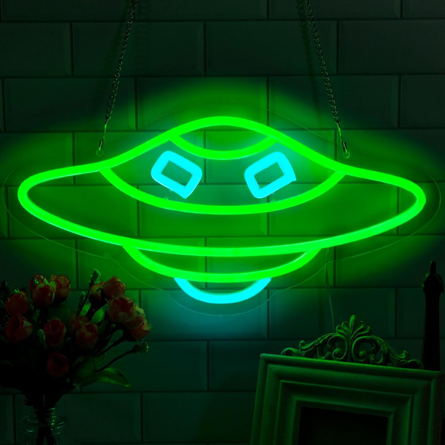 Moodlion UFO Neon Sign for Wall Decor Studio Room Led Lights, Alien UFO