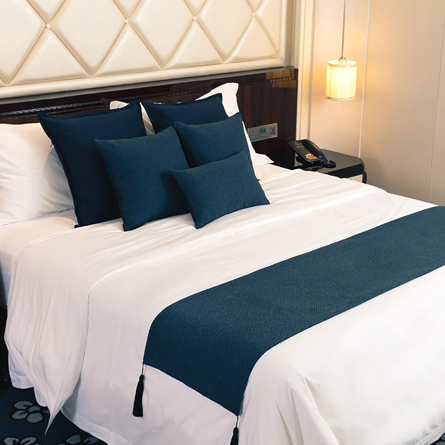 Quilted Bed Runners Scarf for Home Simple Solid Dutch Velvet with Plain Brocade Bed End Towel Bed Throws for Foot of Bed for Homes and Guestrooms ( Color : Beige , Size : 45*180cm for 1.5m bed )