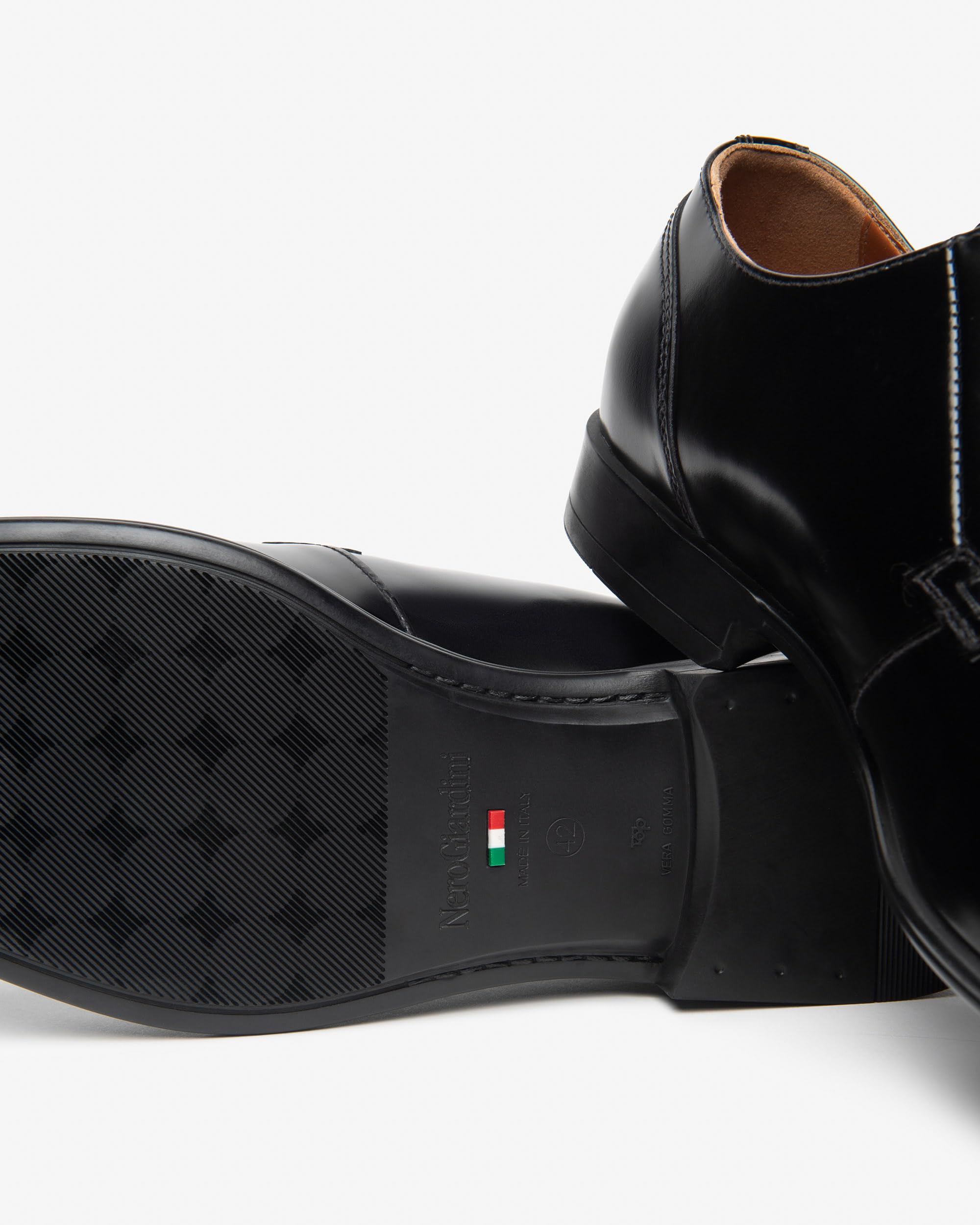 Nero Giardini E601051UE Derby Uomo in Pelle