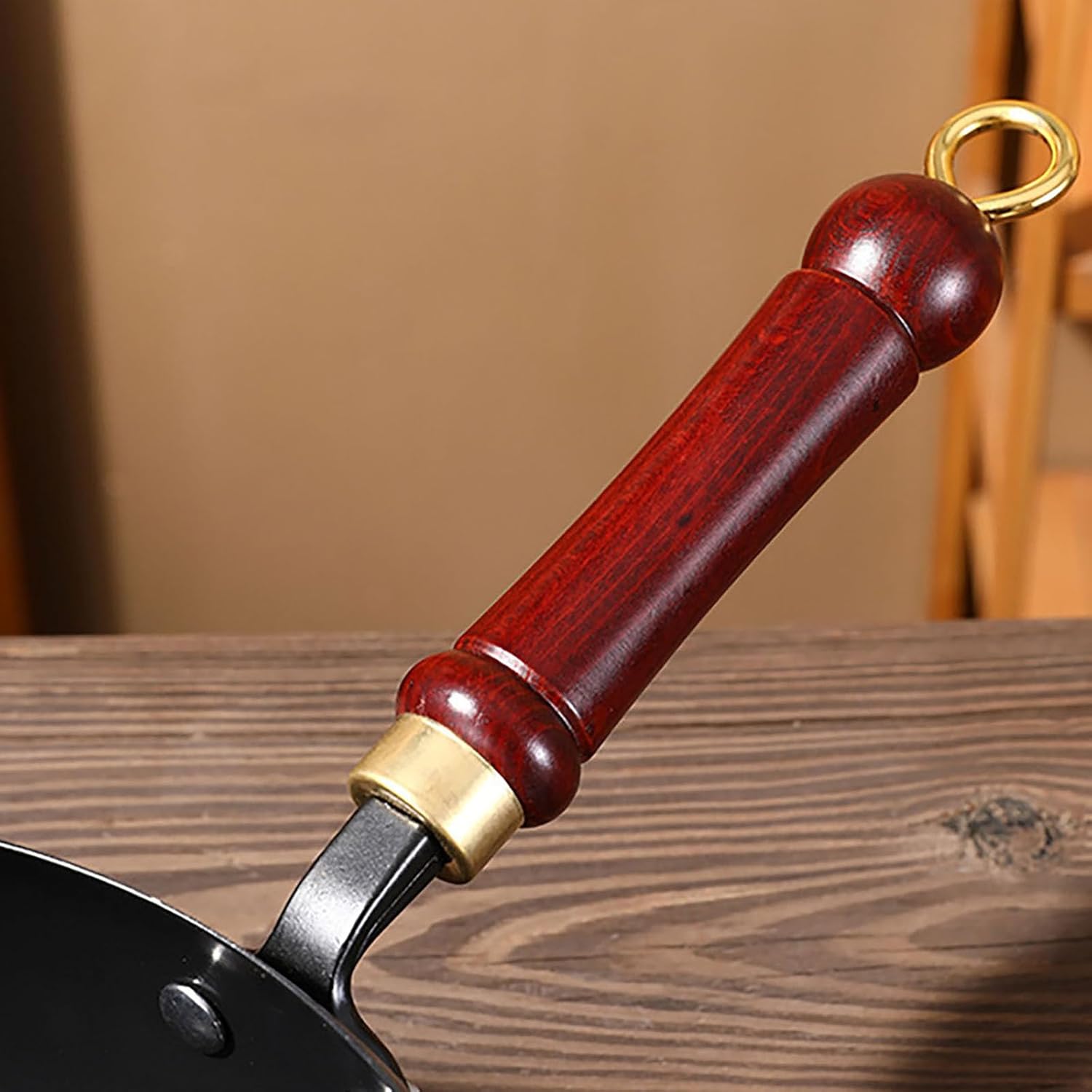 Cast Iron Skillet, Uncoating Cast Iron Pot, Japanese Hand-Forged Non-Stick Ironpan, Hand Forged Frying Pan with Lid and Wooden Handle, for Gas Stoves Induction Hobs (Glass Lid)