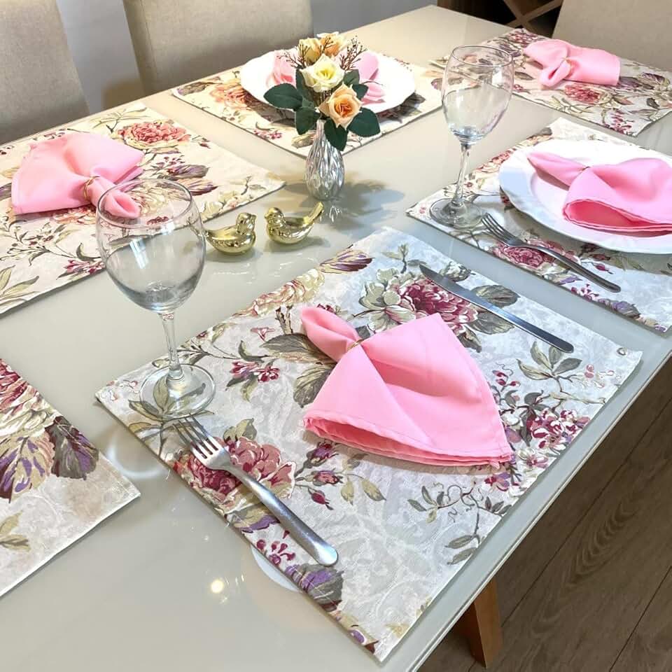 Jogo Americano Tecido 4 Un + 4 Guardanapos + 4 Porta Guardanapos (Florido c/Guard. Rosa)