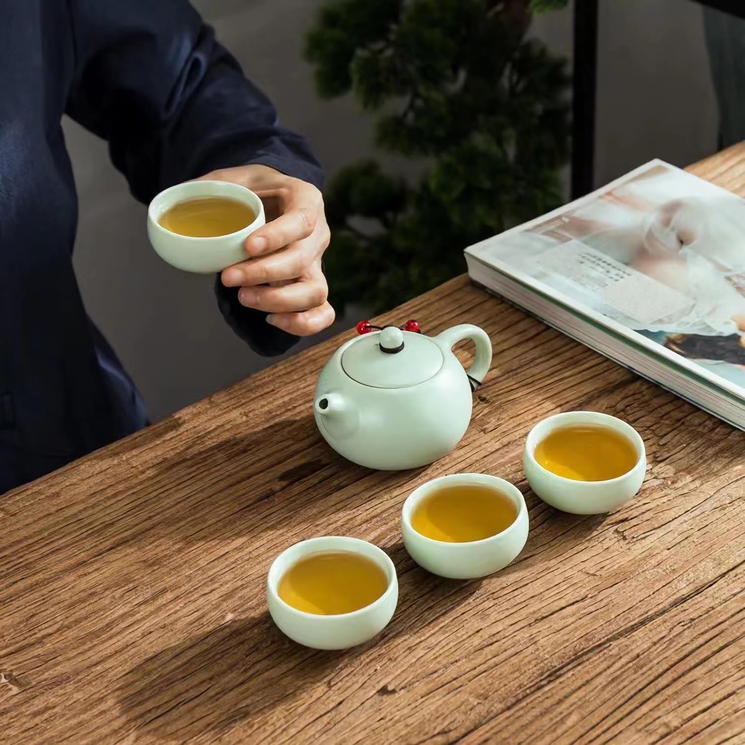 Set de tetera, servicio de té chino Kungfu, tetera de cerámica con 4 tazas y bandeja porta té, juego de viaje para té suelto, negro