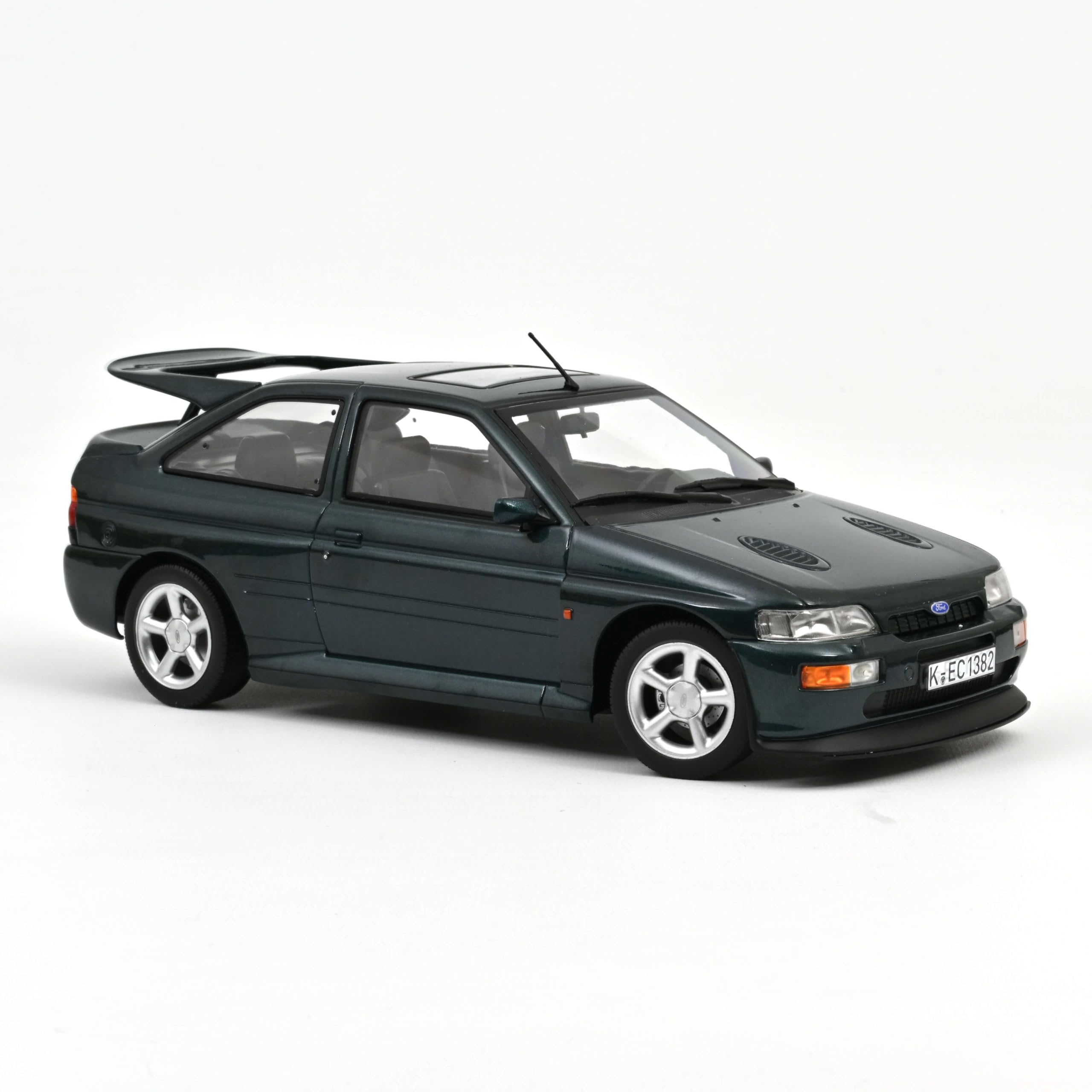 1992 Ford Escort Cosworth Green Metallic 1/18