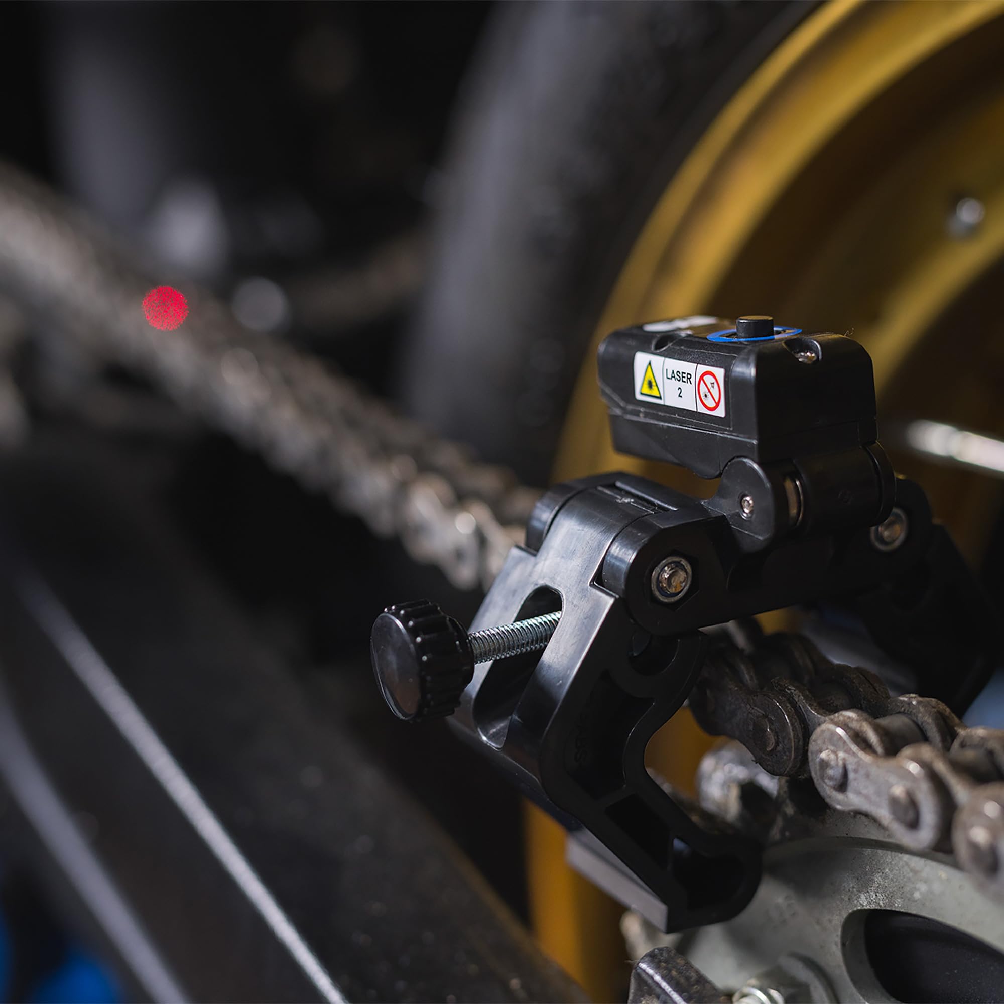 Oxford Chain Laser OX345 | Herramienta de alineación de ruedas de motocicleta