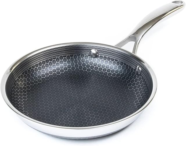 HexClad 20 cm Hybrid Stainless Steel Frying Pan with Stay-Cool Handle - PFOA Free, Oven Safe, Non-Stick, Works with Induction Cooktop, Gas, Ceramic, and Electric Stove