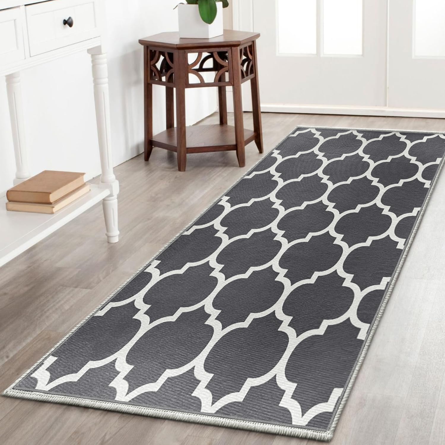 BedLooms Door Mat Indoor & Outdoor 80x150 cm – Non Slip Heavy Duty muddy mats for dogs UK – Stylish & Printed Welcome Front Doormat – Dirt Trapper Kitchen Floor Mat Inside Outside Doormats, Ava Grey