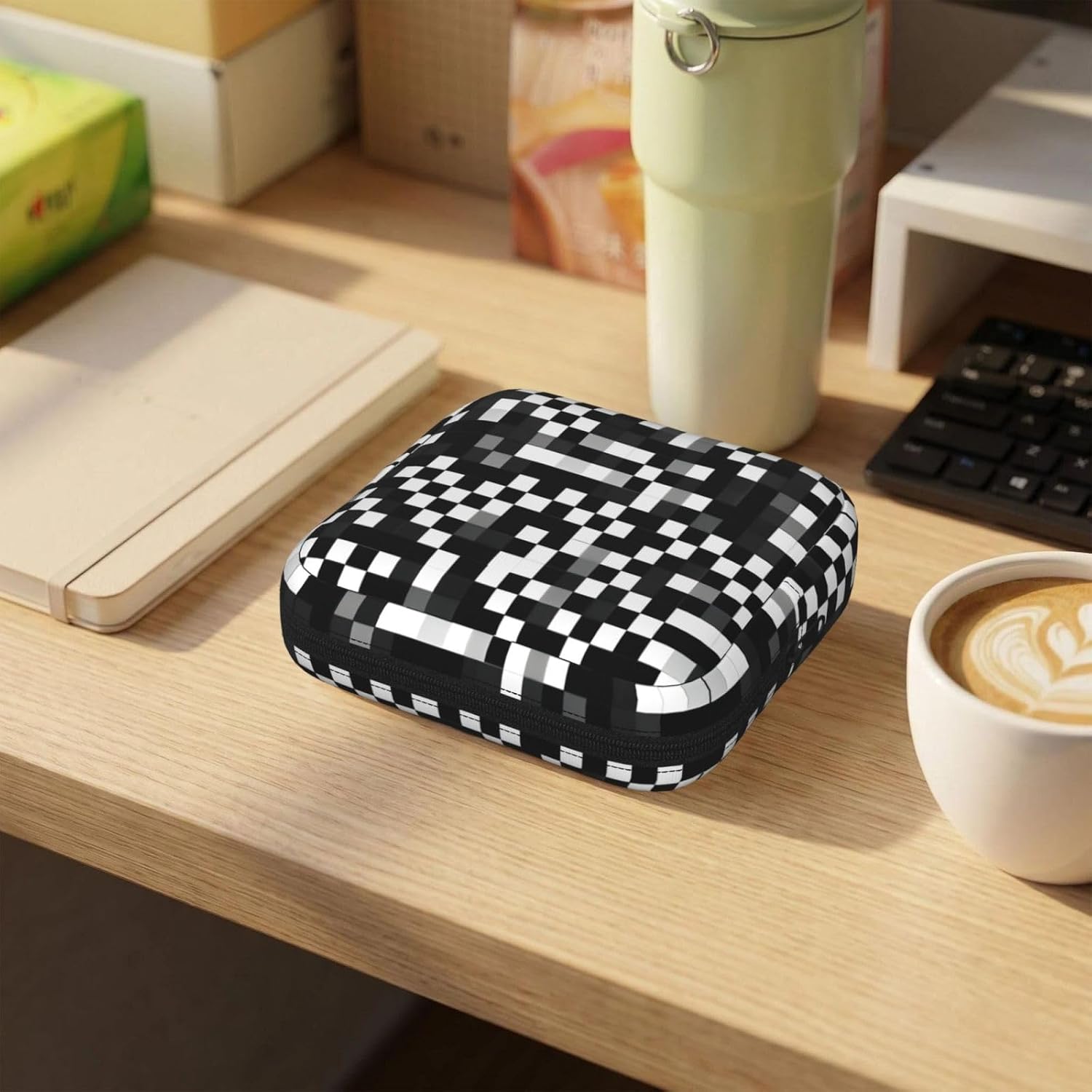 Black White Formula Checkered Pattern Print Multifunctional Storage Bag Pad Bag Skin-Friendly Period Pouch Reusable Tampon Bag for Female
