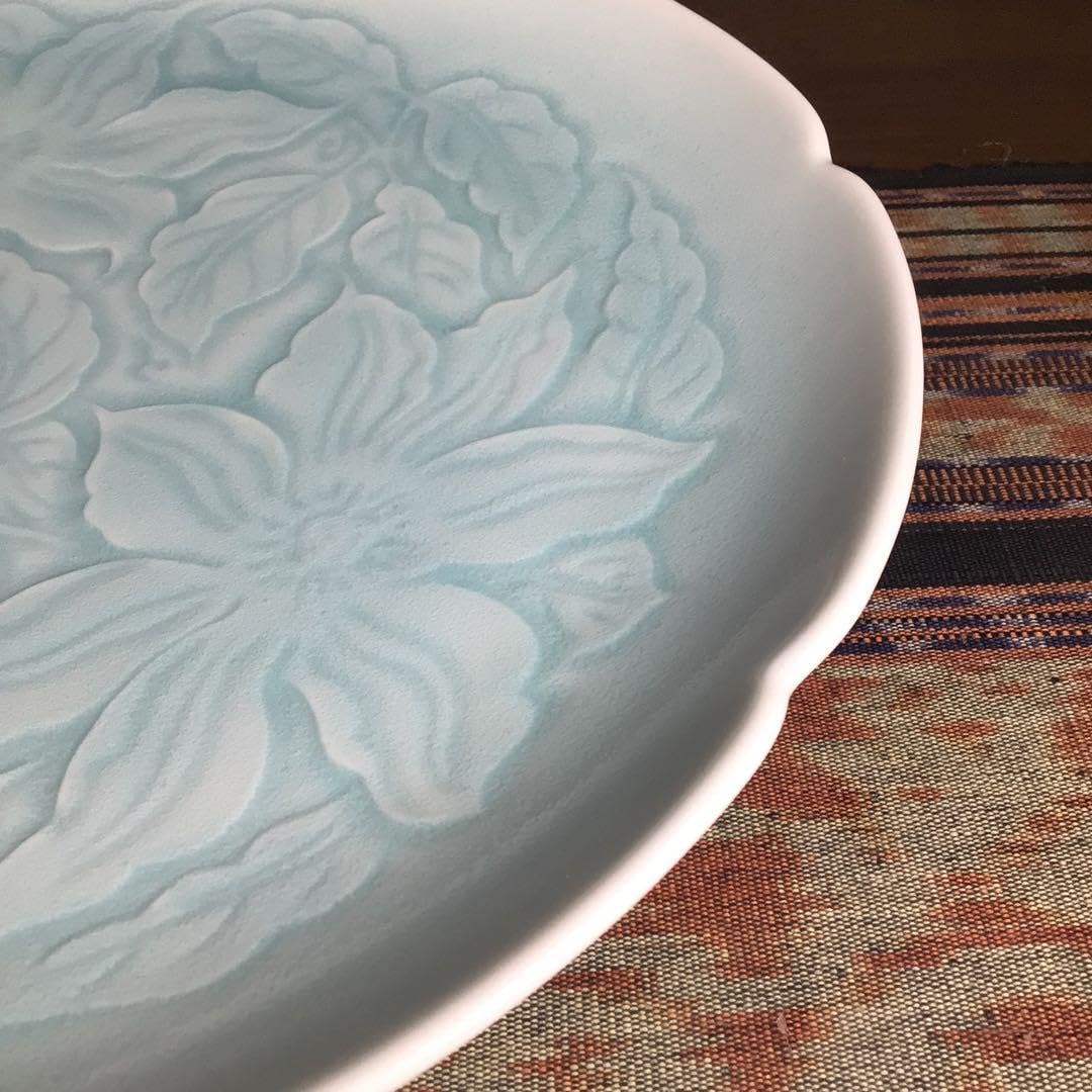 有田焼　山本潯陽　青白磁　大皿 Amazon.co.jp: 七千うー 有田焼 山本潯陽 青白磁 大皿 : ホーム