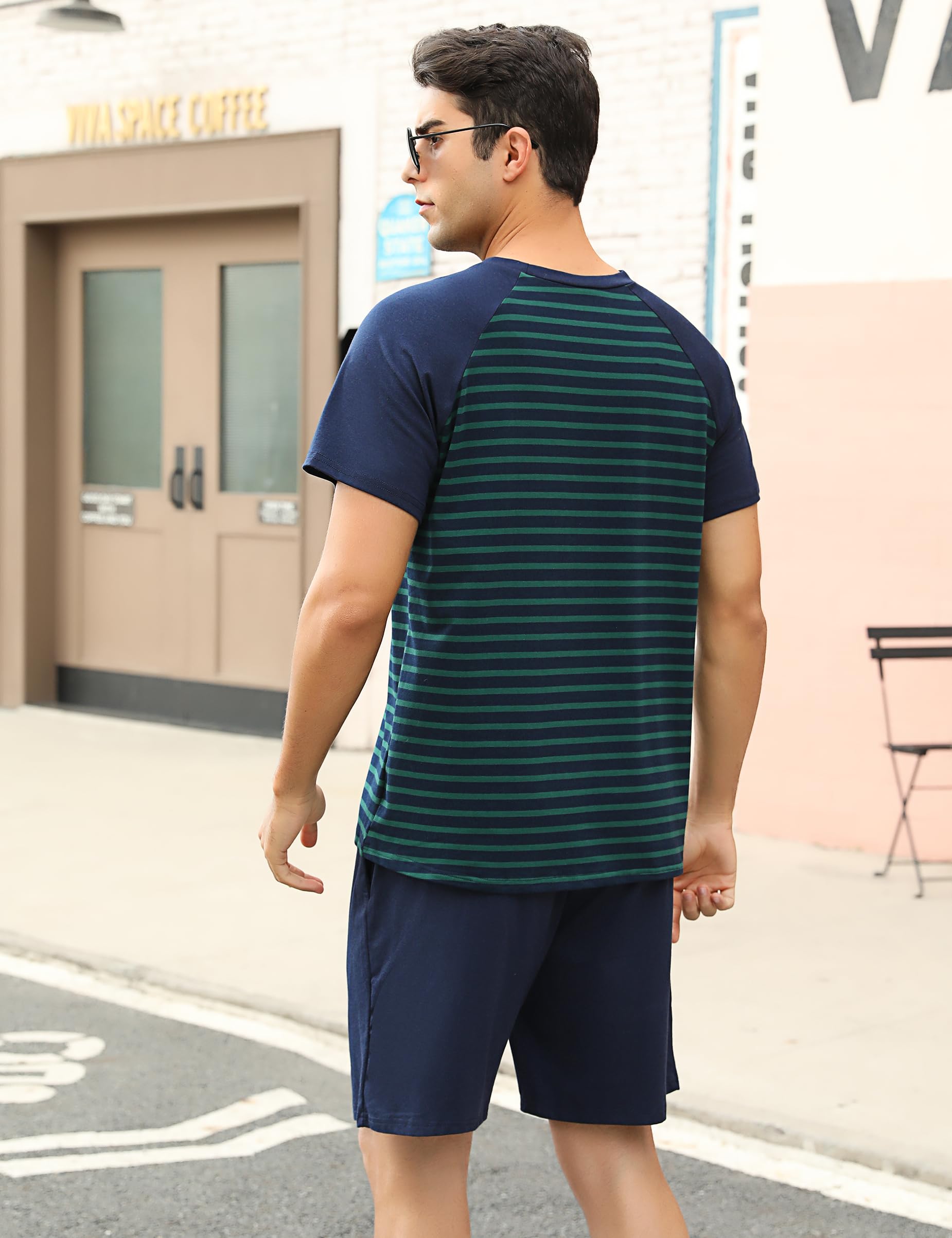Bresdk Pijama Hombre Verano Conjunto de Pijamas Corto Manga Corta Camiseta y Pantalones Cortos con Bolsillos Suave y Cómodo