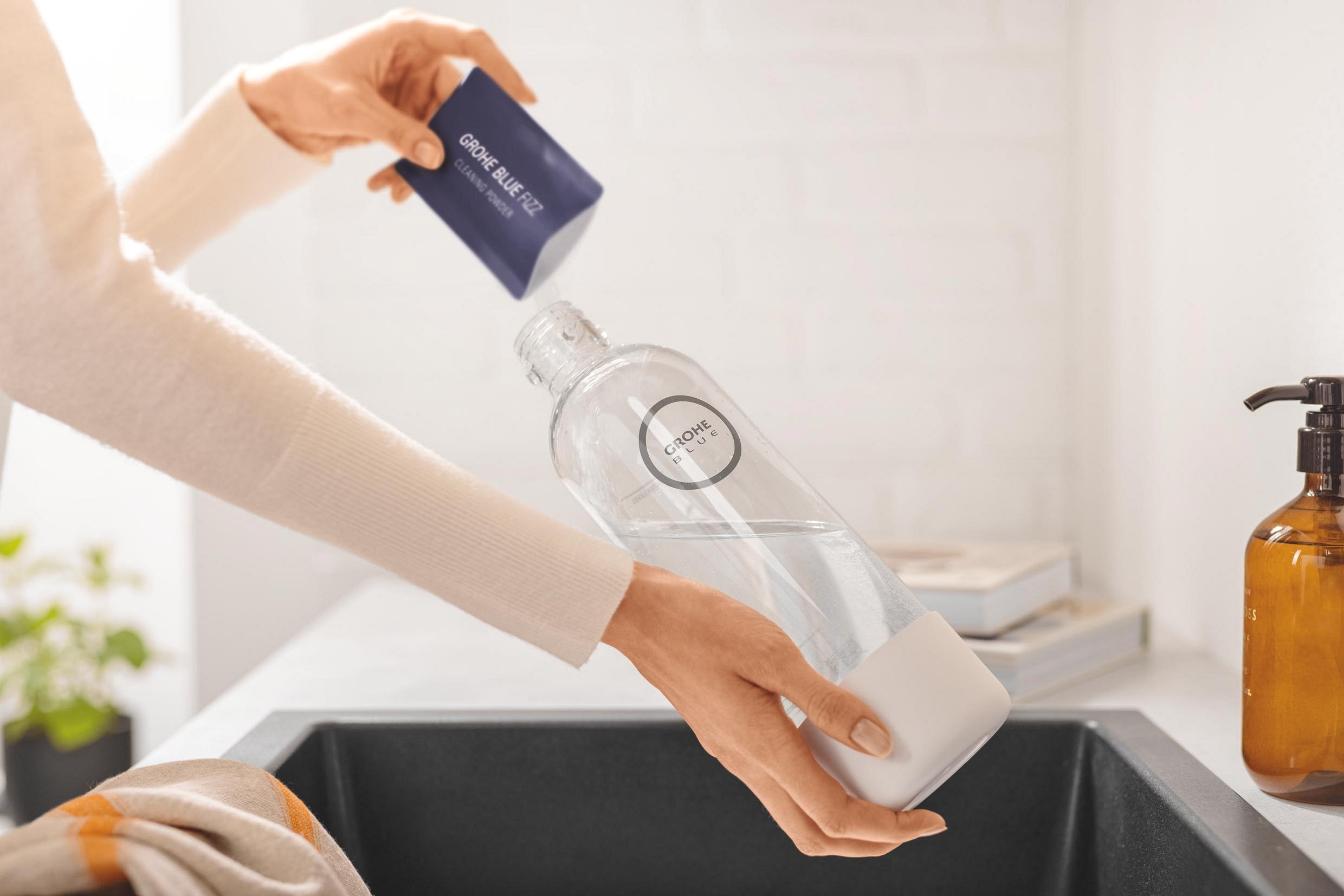 Bottiglia GROHE Blue Fizz Gasatore - 850 Ml, Nero, Compatibile Con Sistema GROHE Blue Fizz - Foto 8