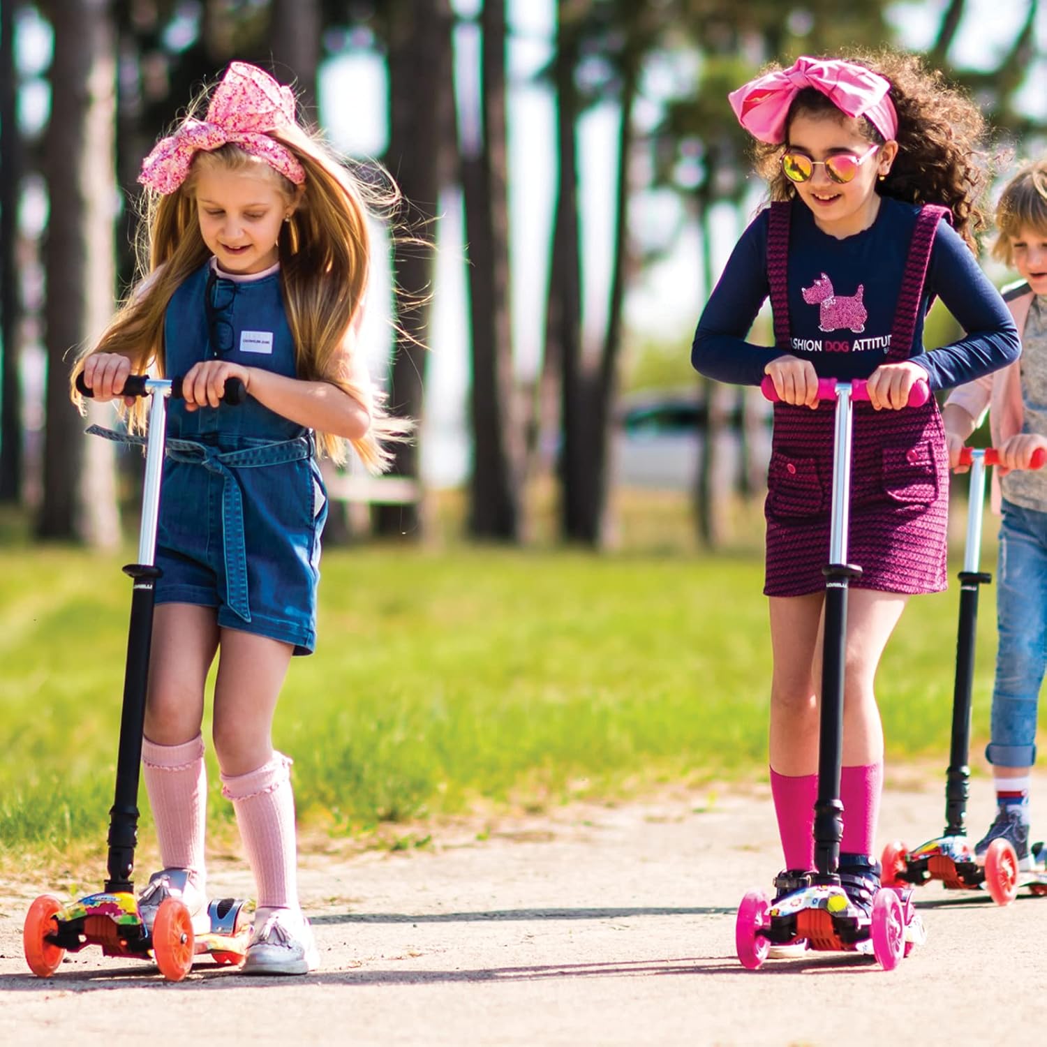 3 Wheel Scooters for Kids, Kick Scooter for Toddlers 3-14 Years Old, Boys and Girls Scooter with Light Up Wheels, Mini Scooter for Children : Sports & Outdoors