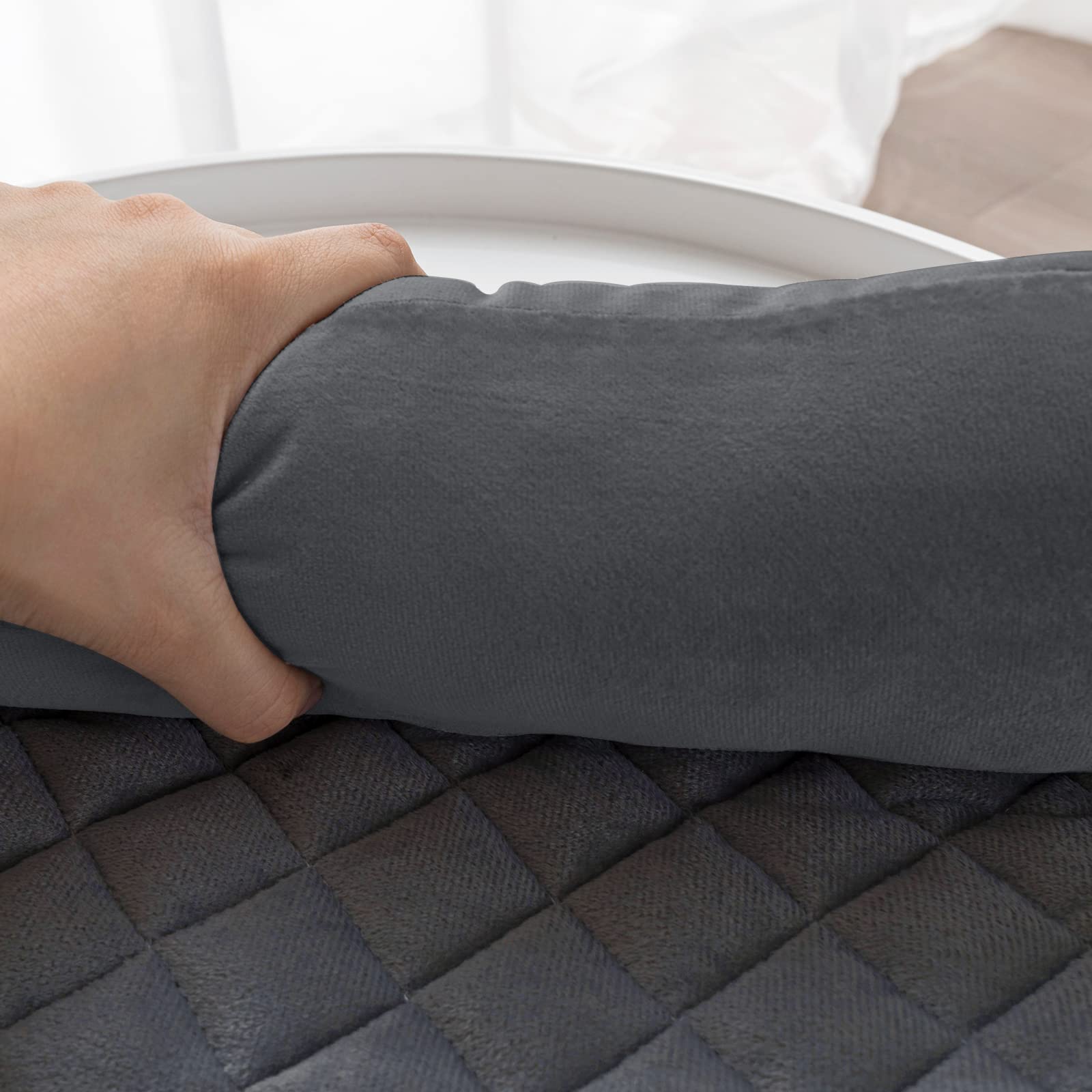 OKYUK Letto per cani, Letto per cani lavabile a mano, Cestino per cani, Coperta per cani, Divano per cani, Copridivano, Super morbido antiscivolo, Cane di taglia grande(90 x 90cm,grigio scuro)