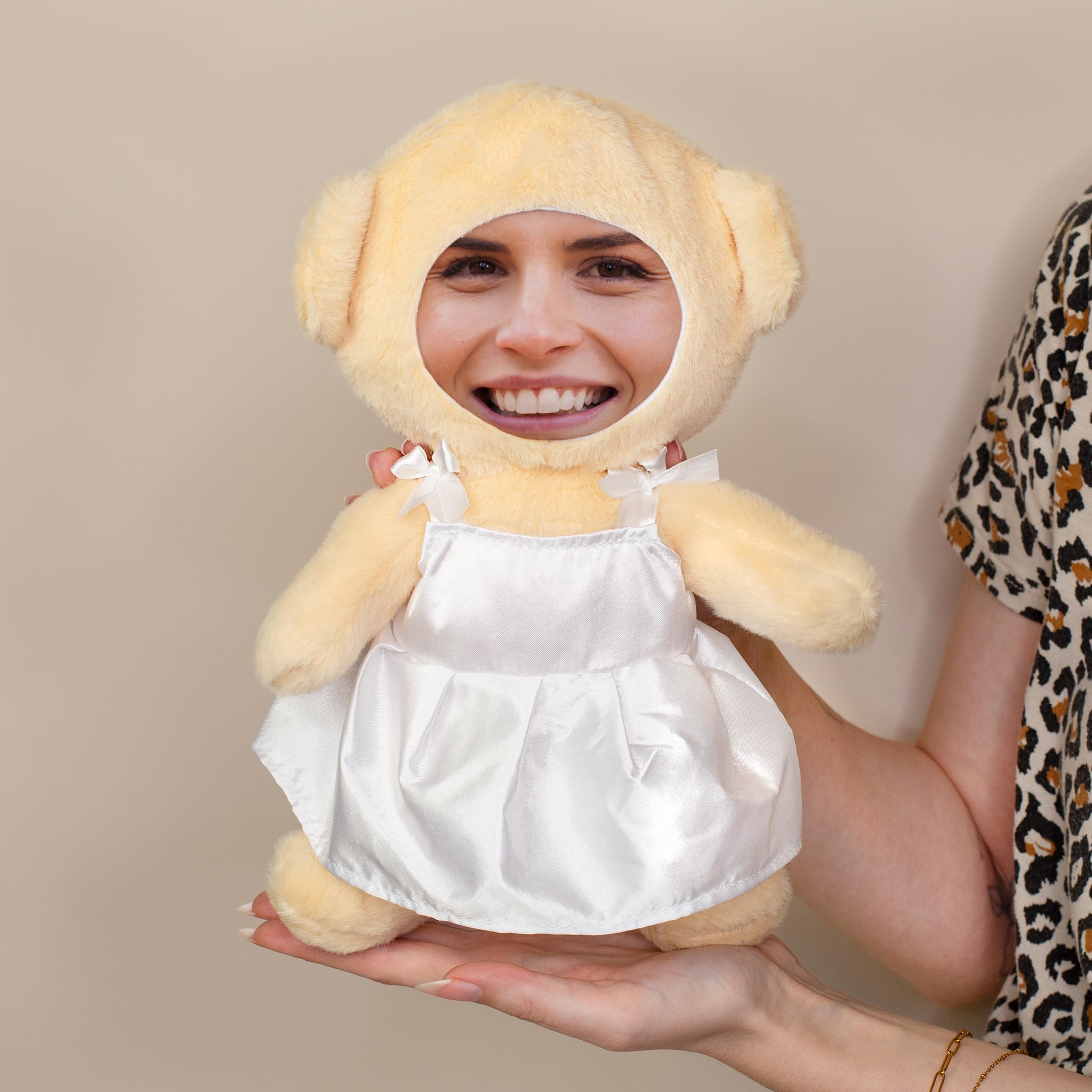 Herz & Heim® Hochzeitsgeschenk Brautpaar mit Foto Gesicht – Personalisiertes Geschenk für Hochzeit, Polterabend & JGA (Junggesellenabschied) – Lustiges Fotogeschenk für Ehepaar (Braut & Bräutigam)