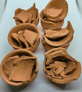 Mini Clay Pots Broken 200 GMS