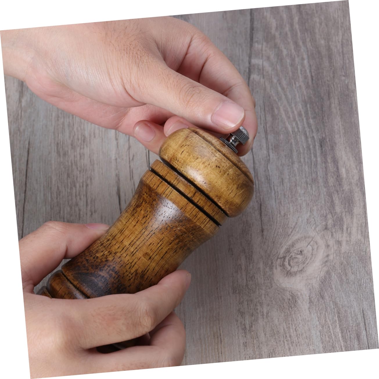 Cabilock Manual Pepper 5 Inch Capstan Wood Pepper Mill for Freshness Easy Cleaning and Nonporous Surface