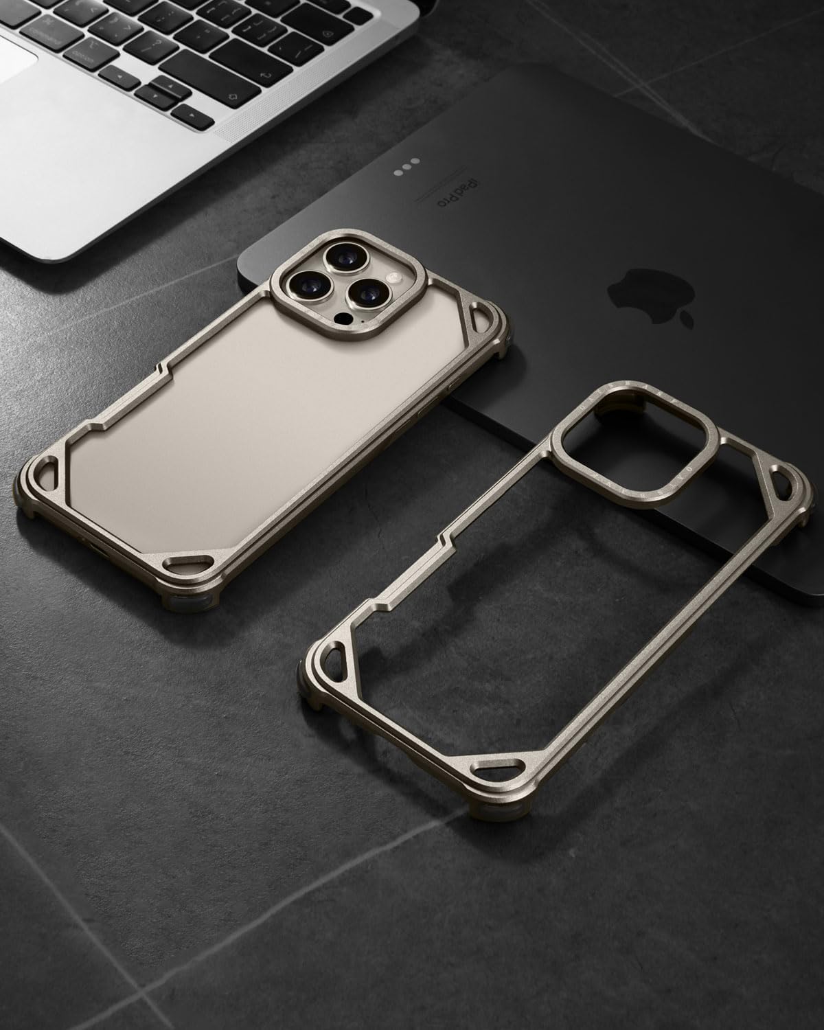 Apple、iPhone 15 ProとiPhone 15 Pro Maxを発表 - Apple (日本