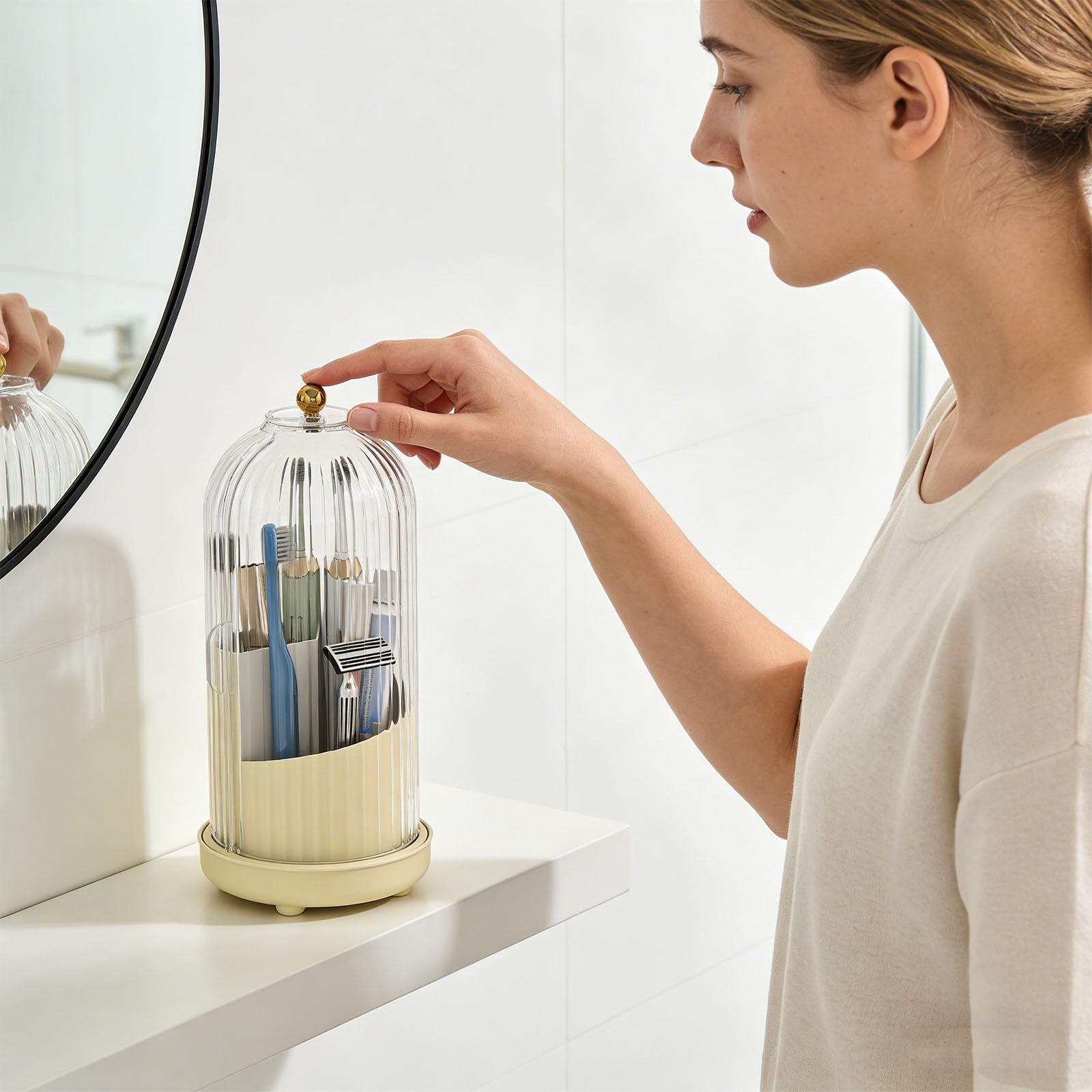Drehbarer Zahnbürstenhalter mit Deckel und Drainagesystemen für hygienische Badezimmer-Organisation und platzsparende Bequemlichkeit, rotierendes Zahnbürstendesign