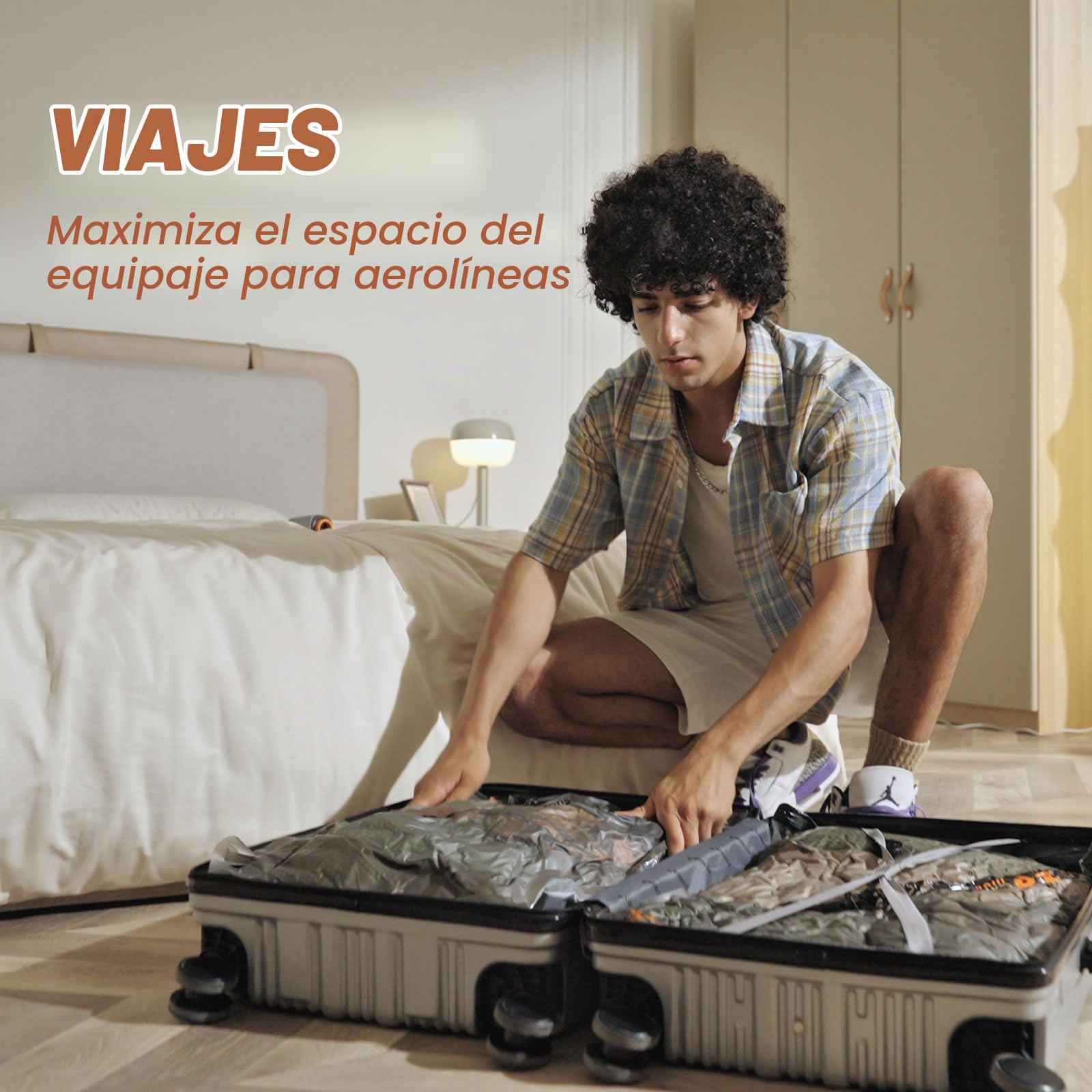 Vacbird Bolsas Vacio Ropa, 20 Bolsas de Vacío para Ropa (8 x 40x54cm, 8 x 47x64cm, 4 x 54x74cm), Especialmente Diseñadas para Viajes y Organización de Maletas