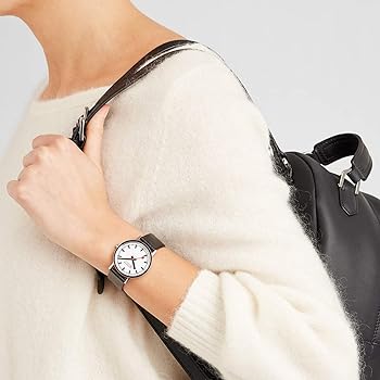 MONDAINE カレンダー付き腕時計とネックストラップのセット MONDAINE カレンダー付き腕時計とネックストラップのセット