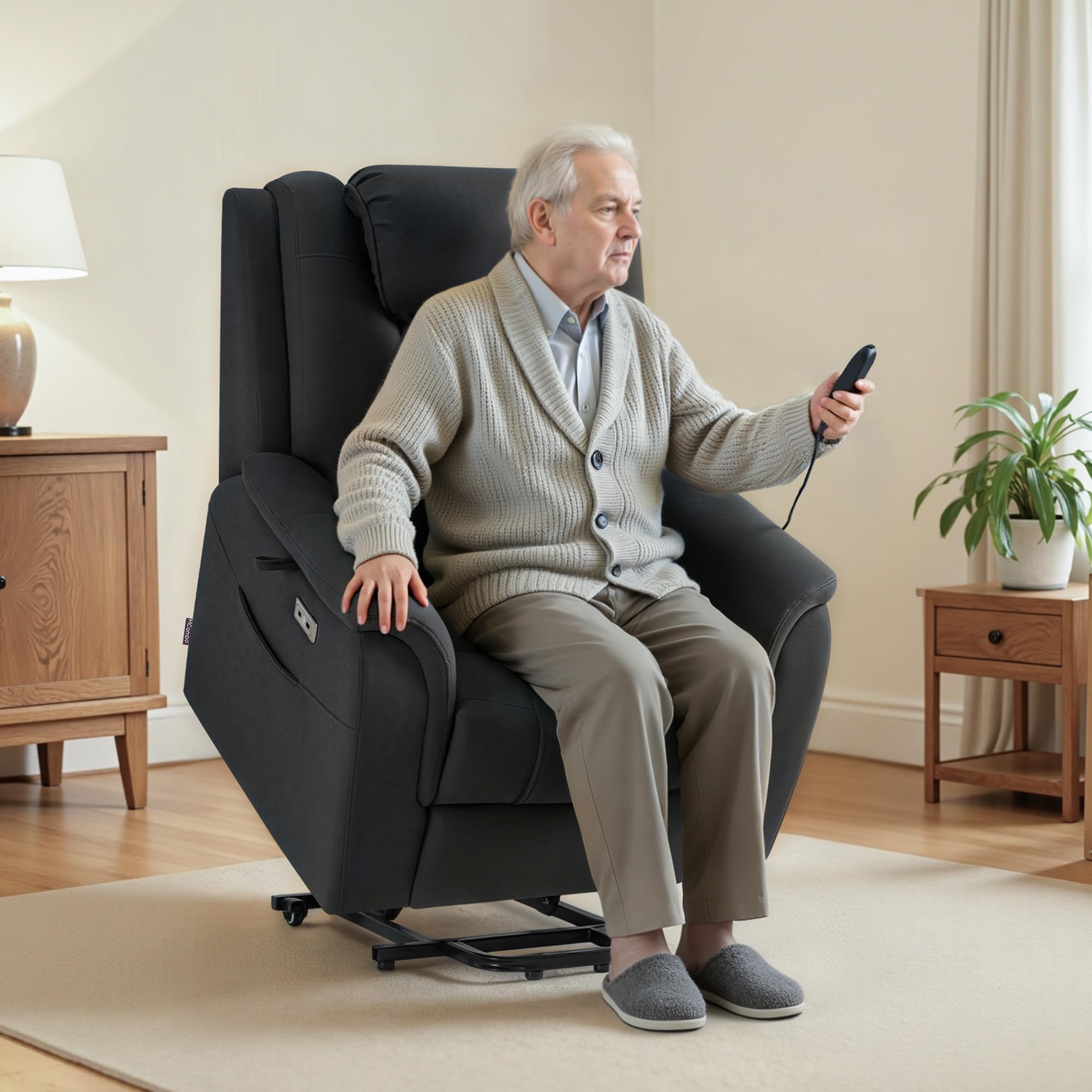 MCombo M poltrona da tv con assistenza elettrica per alzarsi, 2 ruote per mobilità, massaggio e riscaldamento, poggiatesta regolabile, cuscino in schiuma 35D 7269 (Grigio scuro-Microfibra)