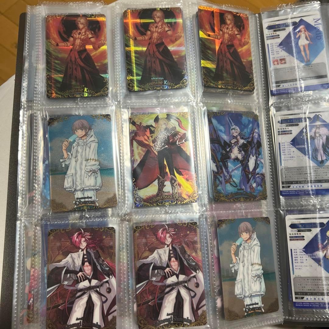 悔いなき選択 限定 ウエハース ハンジ リヴァイ エルヴィン エレン