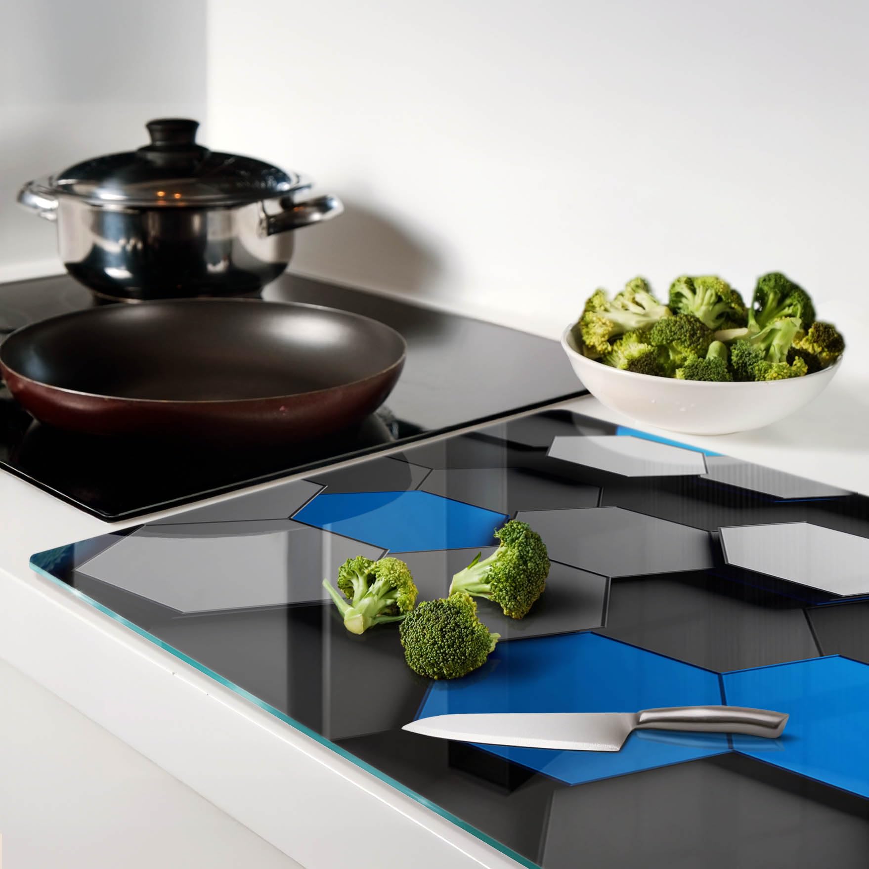 Tagliere in Vetro Temperato 80x52 cm Antigraffio con Piedini Antiscivolo Rettangolare Resistente al Calore Facile da Pulire da Cucina con Stampe Durevole e Igienico - 3D