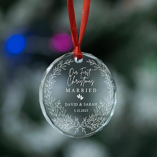 Miniatura 5 de Adorno personalizado de cristal casado de nuestra primera Navidad  Decoración de boda 2023, regalos de despedida de soltera, regalos de boda para