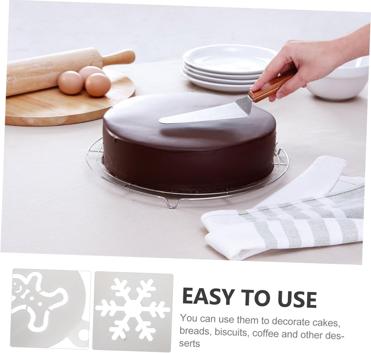 Didiseaon 4pcs Christmas Baking Stencils Sugar Spray Templates Gingerbread Man Snowflake Snowman Tree for Cake Coffee Decoration