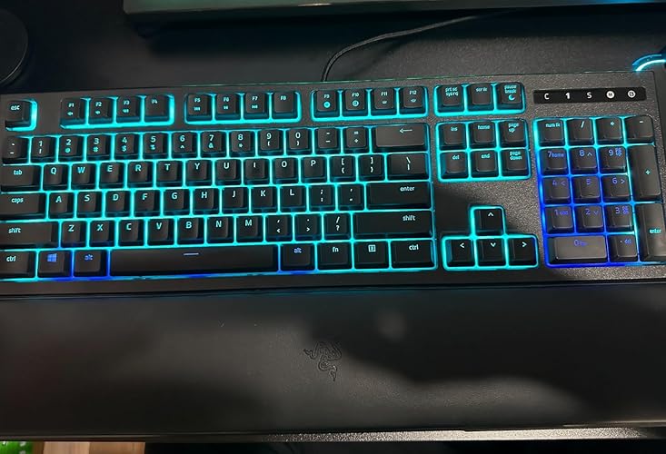その他 Razer ORNATA CHROMA Amazon | Razer Ornata Chroma | Razer(レイザー) | パソコン用