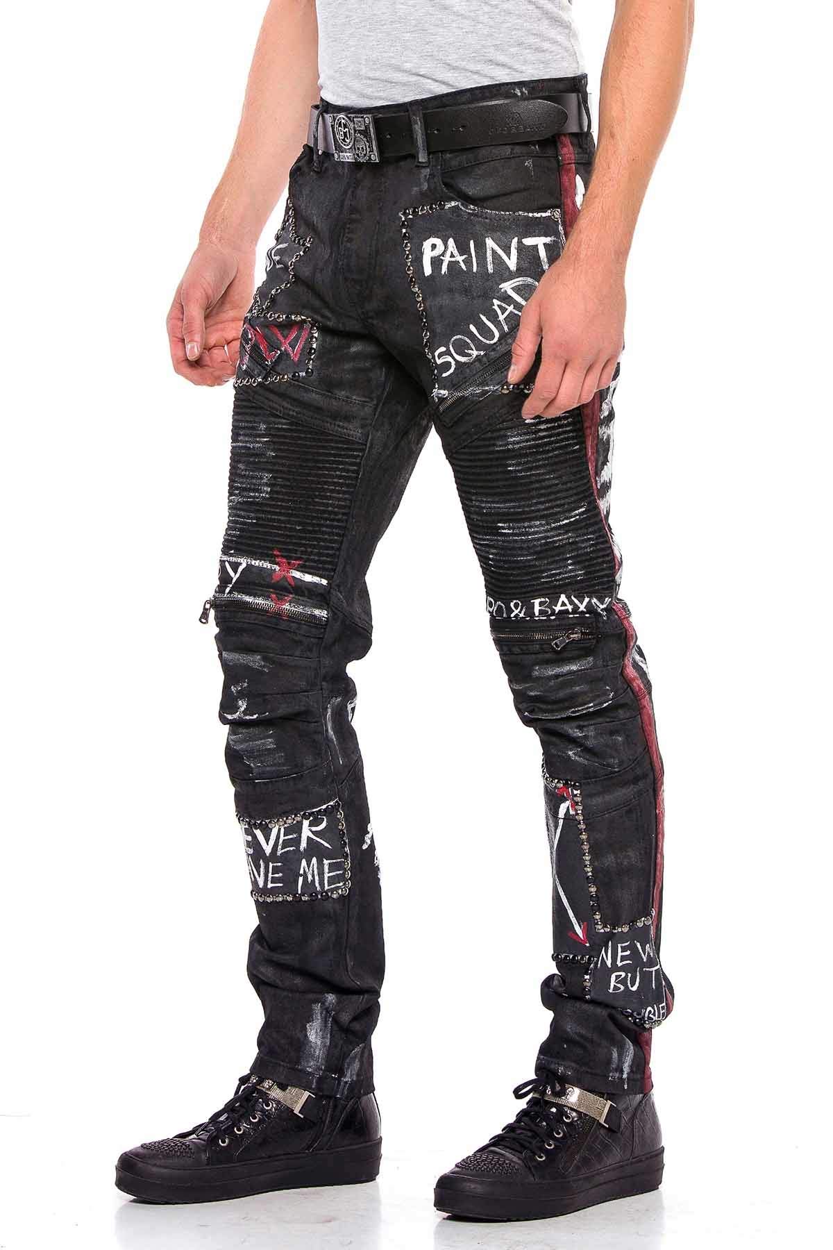 Cipo & Baxx Herren Jeanshose | Verschiedene Fits | Destroyed & Used Look mit Nieten, Kunstleder & Print | Modern Biker Style