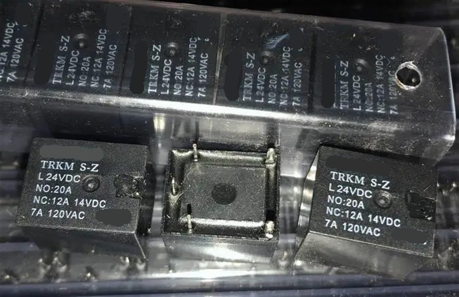 Relé TRKM-Z 24VDC soluciona fallos de conmutación en placas T78 20A 3