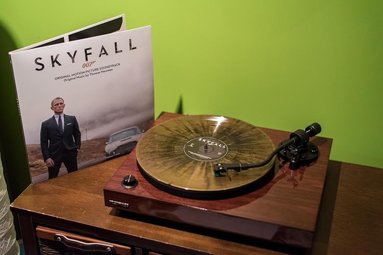 Amazon.co.jp: SKYFALL (007/JAMES BOND SOUNDTRACK) [2LP] (180 GRAM