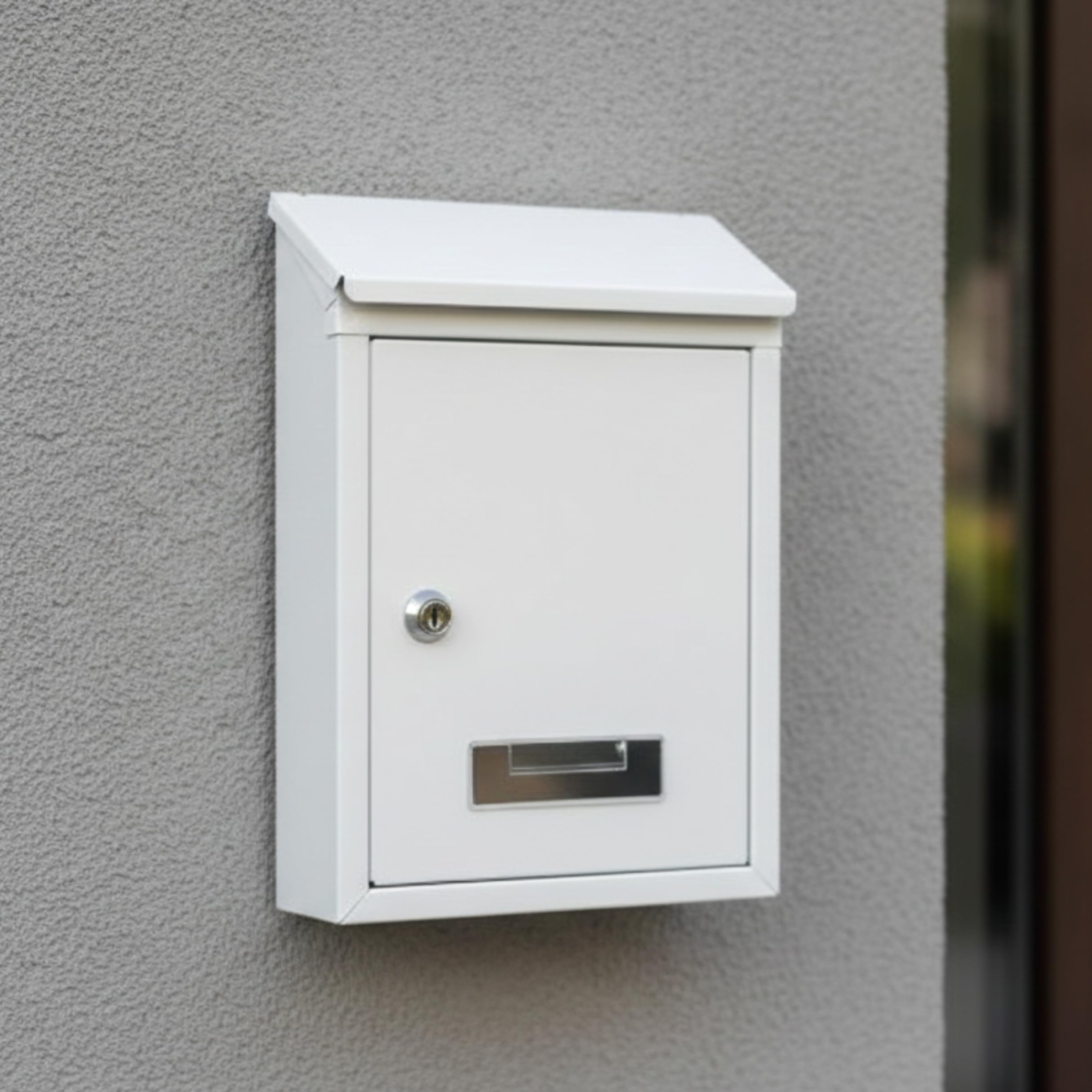 WEIDA Buzón Exterior de Acero INOX | Buzones de Correos Exterior Resistentes a Corrosión, Compactos 21,7x30x7 cm | Buzón de Pared con Tapa Protectora y Cerradura Lateral con Llave (Blanco Metalizado)
