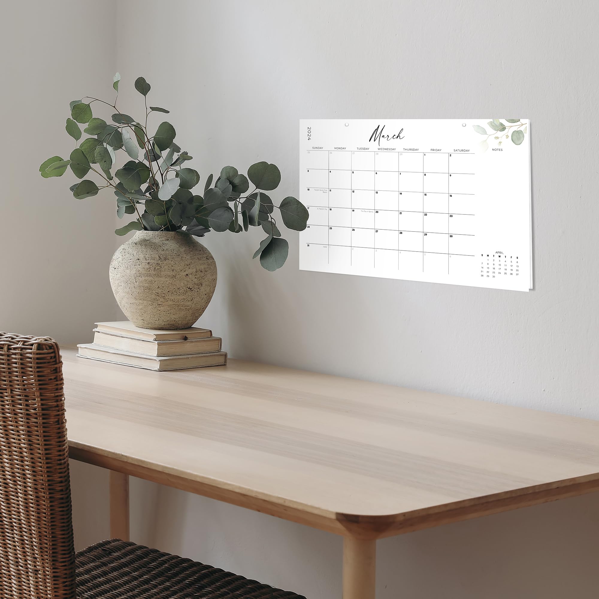 Snapklik.com : Aesthetic 2024-2025 Desk Calendar - Runs From January ...
