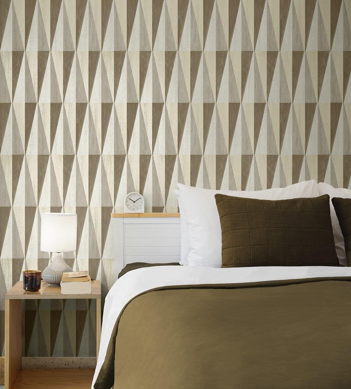 NextWall Harry & Grace Pieced Diamonds Geometric Peel and Stick Wallpaper (Cafe)