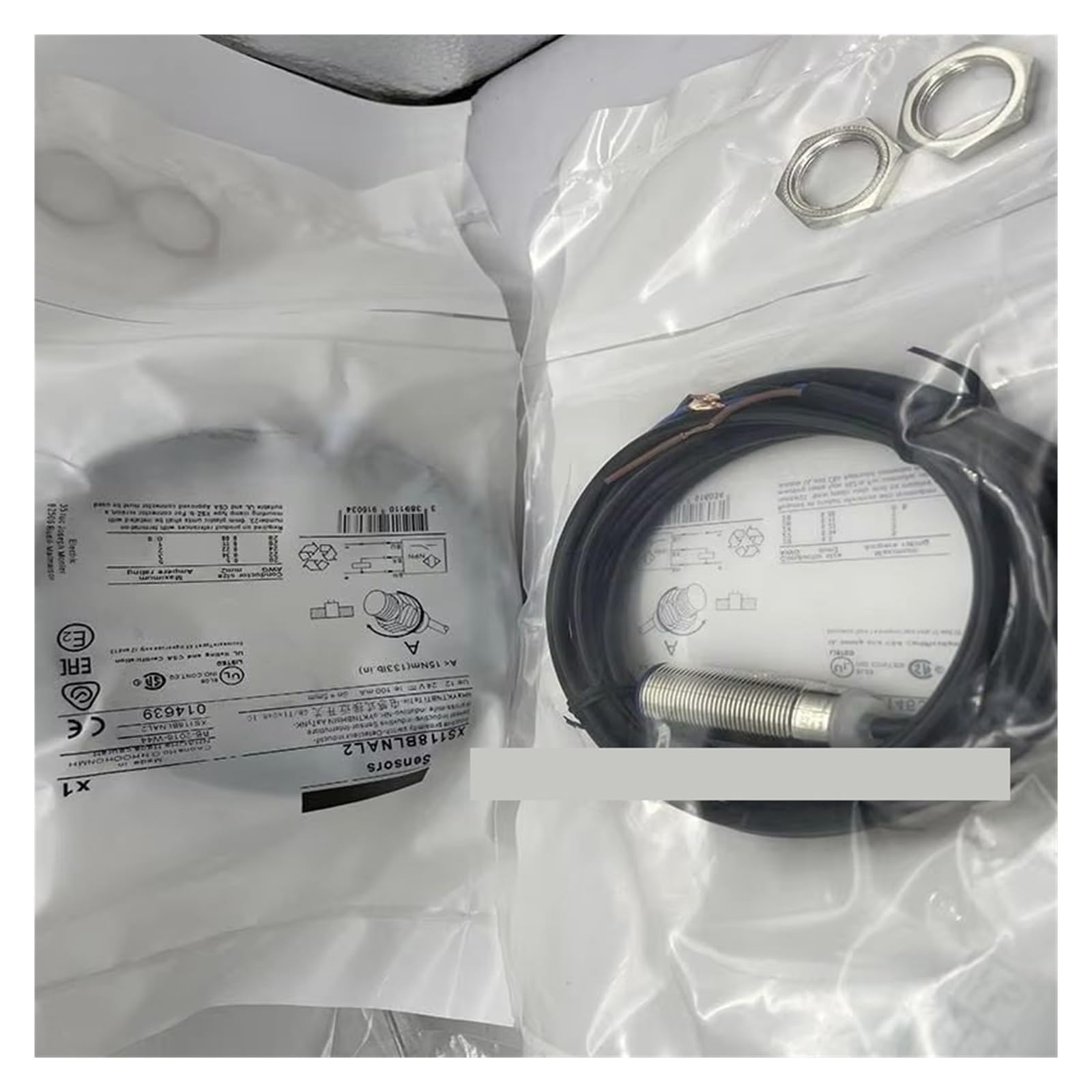 Capteur de proximité XS518B1PAL2 pour automatisme industriel