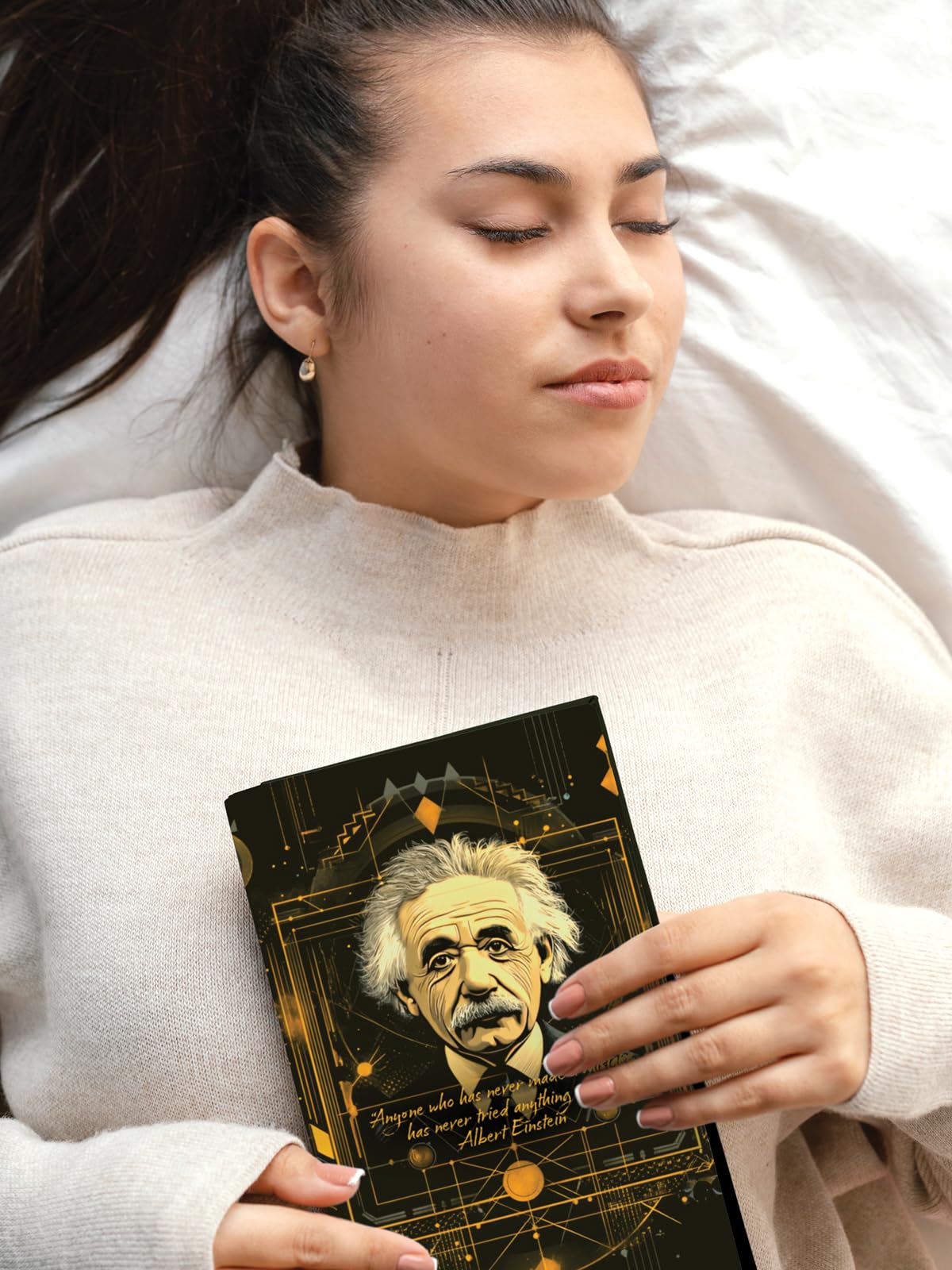 Albert Einstein Tasarımlı Çizgili Not Defteri – 13x21 Cm Sert Kapak 192 Sayfa