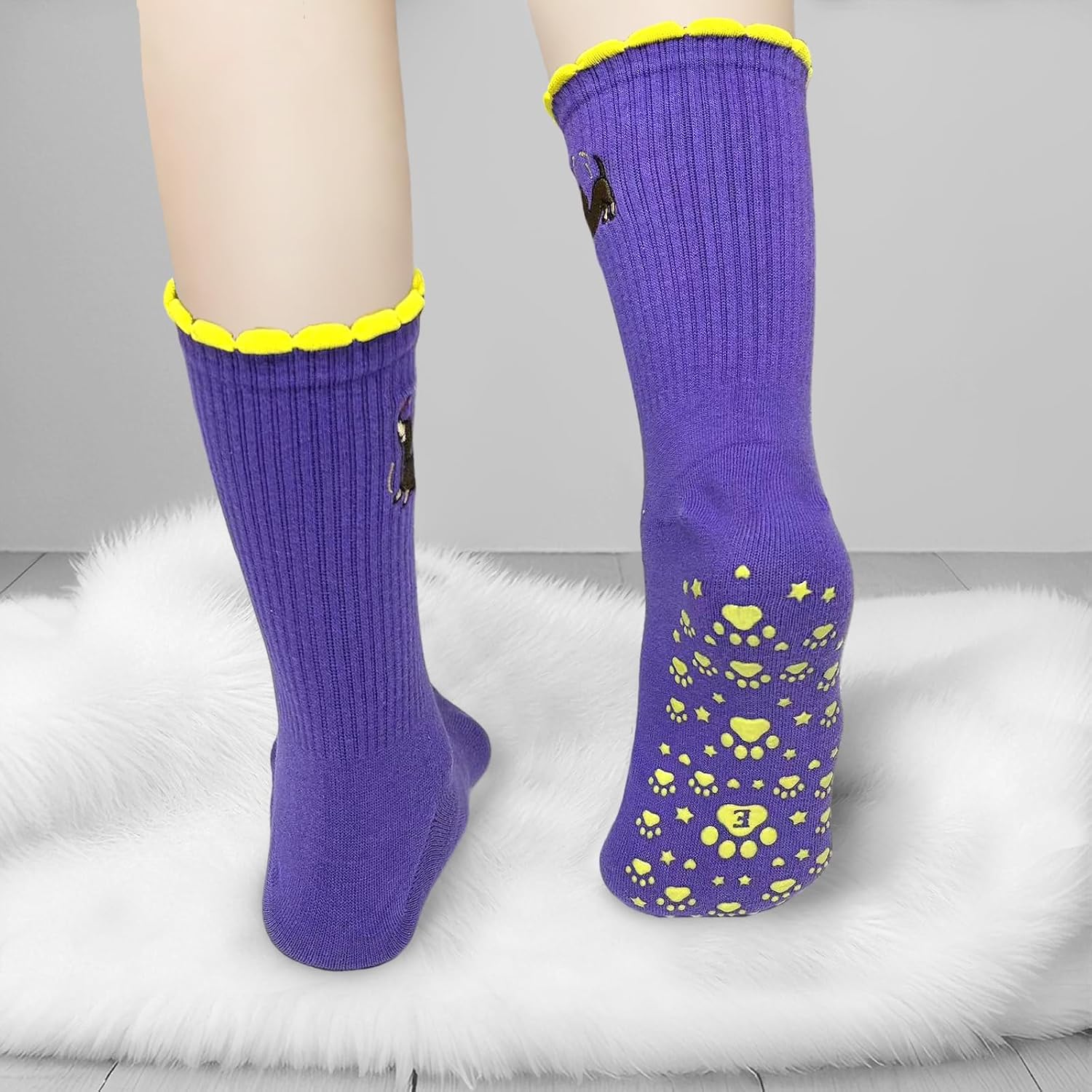 Pilates Grip Ankle Socks for Women – Cute Puppy Embroidered Yoga Socks, Non Slip Barre Grip Socks